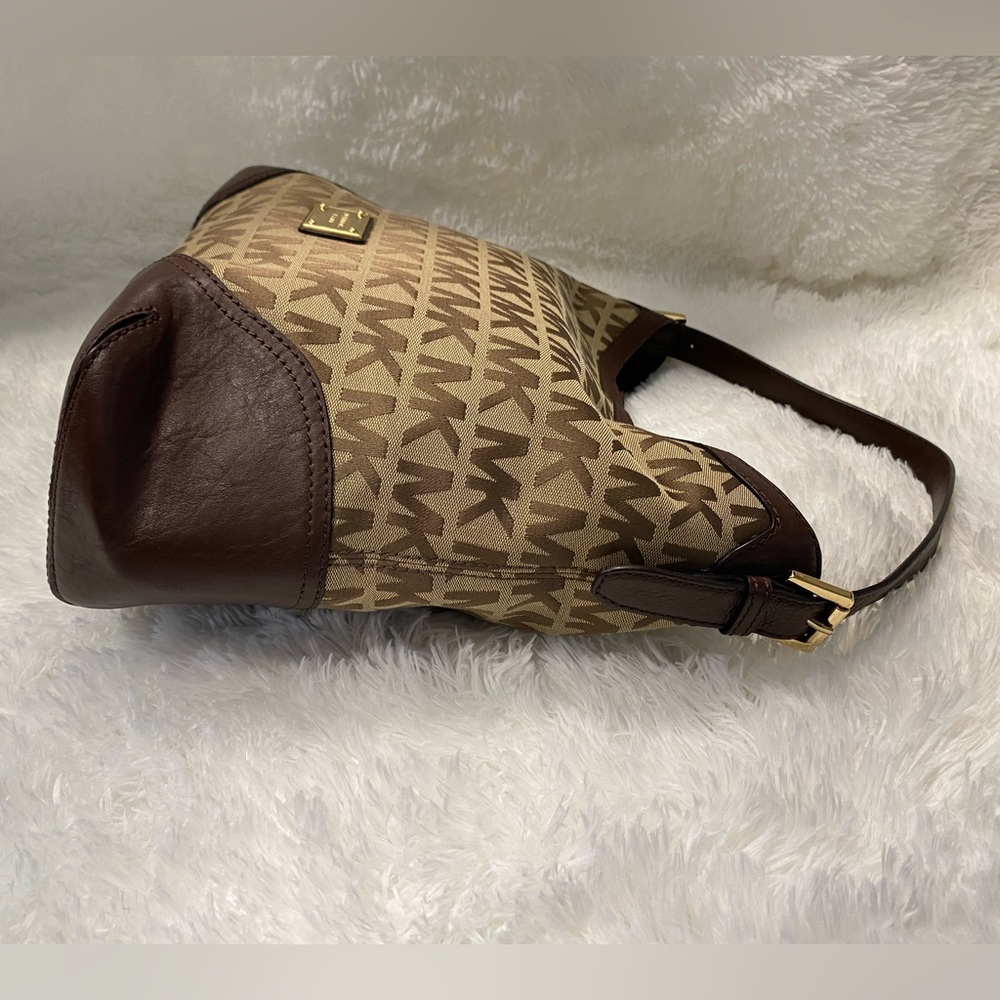 Mk Michael Kors Millbrook Mk Signature Jacquard L… - image 8